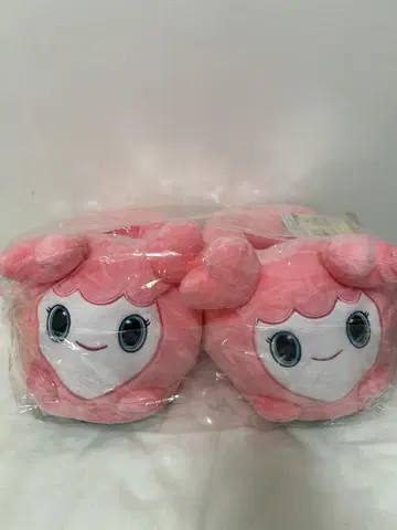 TWICE LOVELYS 봉제 인형 슬리퍼 모모