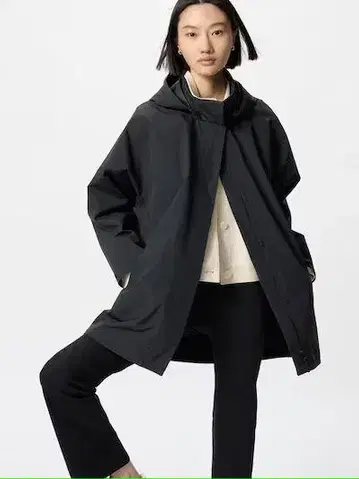 유니클로 블록 테크 하프 코트