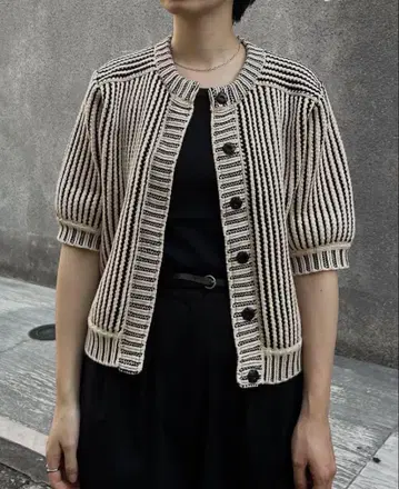 STRIPE CABLE HALF SLEEVE CARDIGAN clane