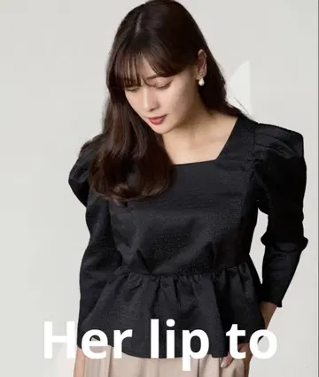 새상품급 Her lip to 볼륨 슬리브 자카드 탑