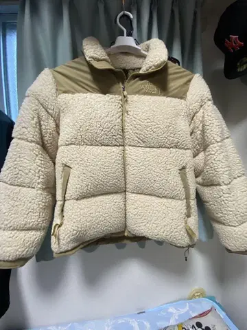 THE NORTH FACE 다운 자켓 눕시 보아