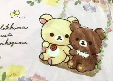 코리락쿠마 차이로이코구마 담요