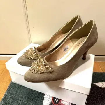 안드로브 하이힐 펌프스 25cm