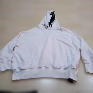 쿠도 하루카 앱시리얼 후드티 화이트