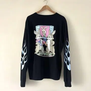 토끼 캐릭터 긴팔 티셔츠