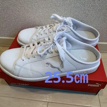 PUMA 화이트 스니커즈 뮬 25.5cm