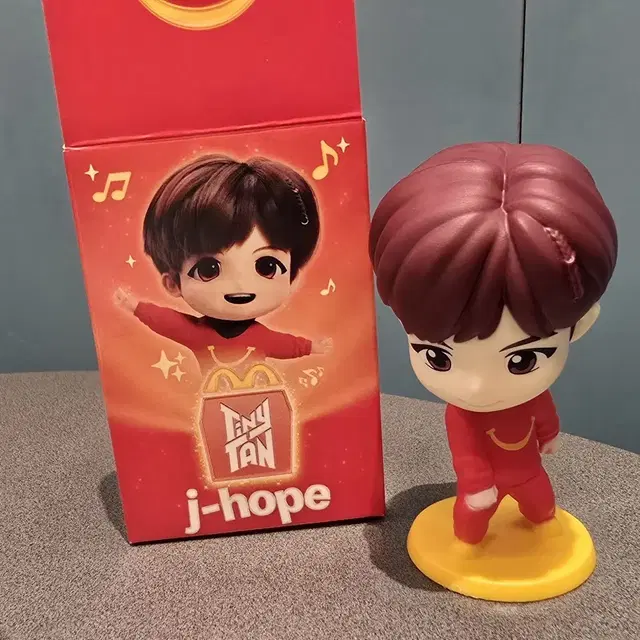방탄 맥도날드 타이니탄 피규어 BTS