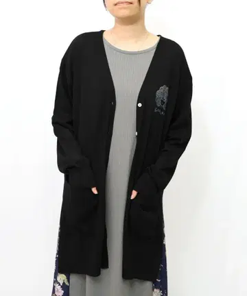 스칼라 152740 오로라박 로고 프린트 가디건 블랙