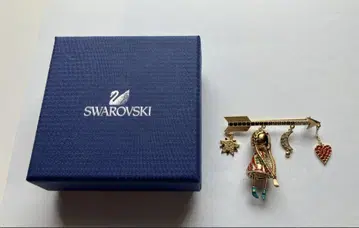 SWAROVSKI 스와로브스키 브로치