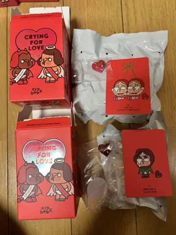 CRYBABY Crying For Love 피규어