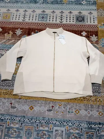 sale 가격 tricot tricot 크림색 점퍼