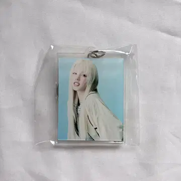 i-dle 어떻게 할까 우기 아크릴 키링 라쿠텐 특전
