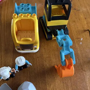 레고 LEGO 듀플로 DUPLO 트럭과 셔블 미니 피규어 포함