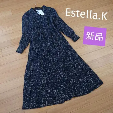새상품 택 포함 에스테라 도트 레트로 도트 플리츠 블랙