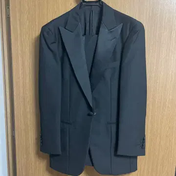 International Gallery BEAMS 턱시도 46