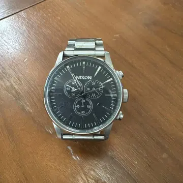 NIXON SENTRY CHRONO 블랙 상자, 설명서, 여분 밴딩 포함
