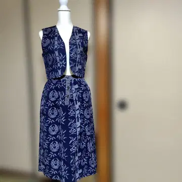 카스리 베스트, 스커트