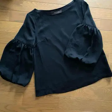[새상품급] 유나이티드 애로우즈 블랙 벌룬 슬리브 7부 소매 일본제