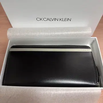 CK CALVIN KLEIN 블랙 장지갑
