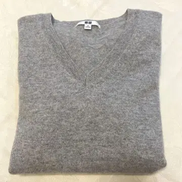 UNIQLO 캐시미어 100% 그레이 V넥 스웨터 M