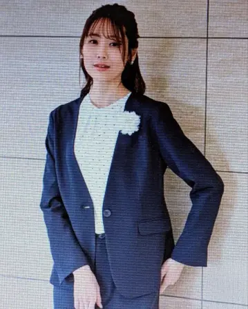 허니즈 컬러리스 자켓!! 미사용 새상품