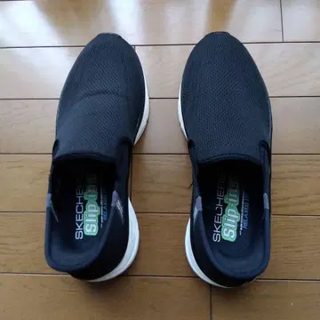 SKECHERS 슬립온 블랙