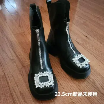 미사용 새상품 비쥬 부츠 23.5cm