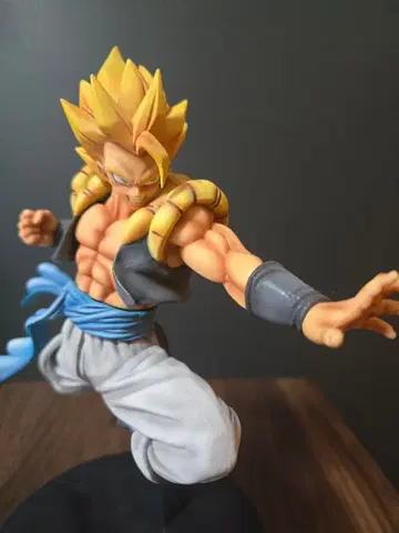드래곤볼 초 초사이어인 초사이어인 오지터 재도색 피규어