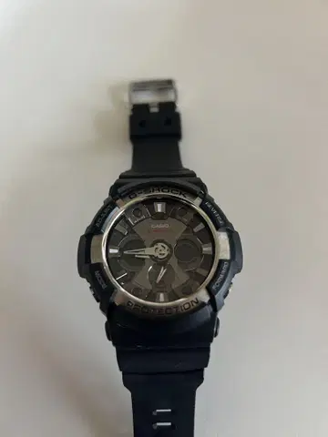 G-SHOCK GA-200 블랙 작동 안됨, 상자 없음