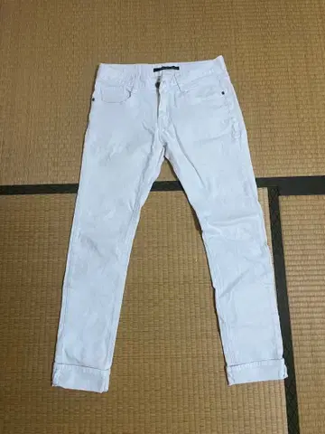 DPSR 화이트 슬림핏 치노 팬츠