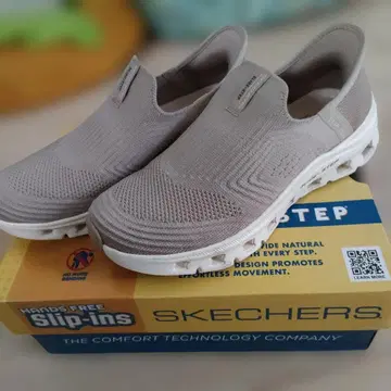SKECHERS Slip-Ins 글라이드 스텝 프로 에브리데이 22.5