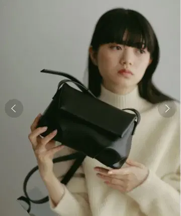 CASA FLINE 스퀘어 플랩 숄더백