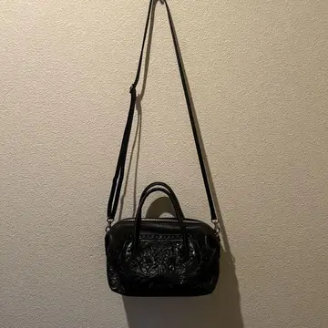 카빙 트라이브스 블랙