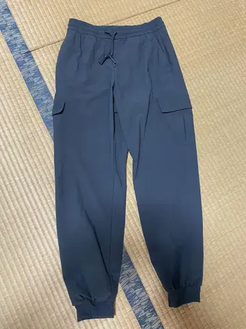 adidas 네이비 카고 팬츠