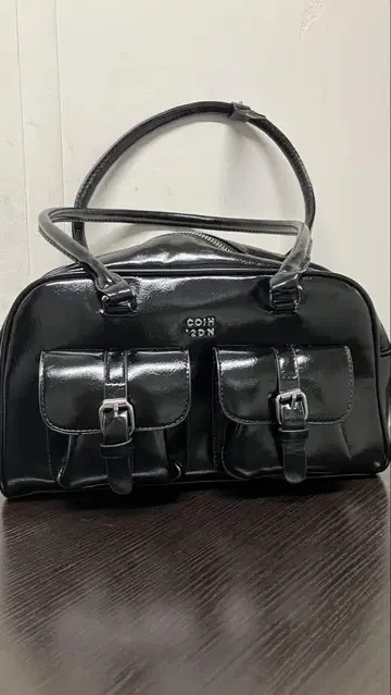 COIH '2DM 블랙 숄더백