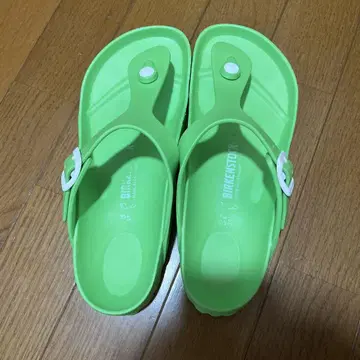 BIRKENSTOCK 그린 비치 샌들