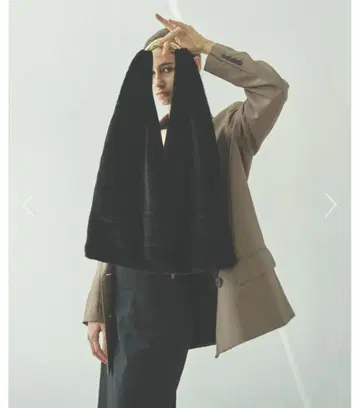 LE VERNIS 르 베르니 Sculpture mou azuma