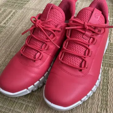 에코 그루브 스니커즈 37