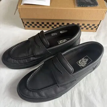 VANS 로퍼 스니커즈
