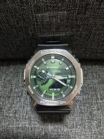 G-SHOCK 터프 솔라 그린