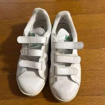 화이트 스탠스미스 스니커즈