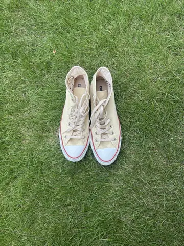 Converse 스마일리 페이스 하이컷 스니커즈