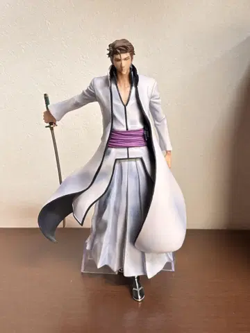 [아이젠 소스케] BLEACH 제일복권 피규어
