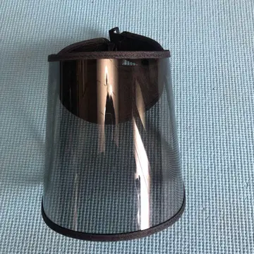 투명 플라스틱 선바이저