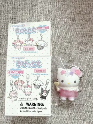 산리오 치비토모 천사와 악마 헬로키티 키티