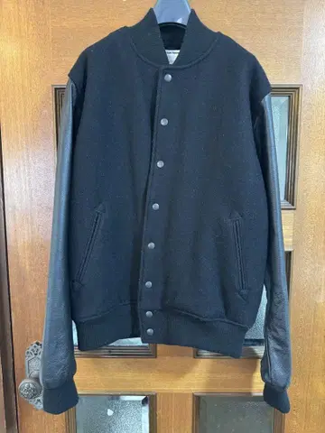 American Apparel 블랙 가죽 콤비 바시티 자켓 S