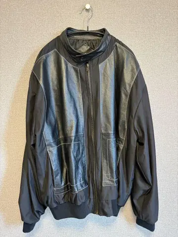 가죽과 나일론 봄버 자켓