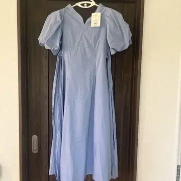 반값 이하 택 포함 정가 17000 블루 원피스 S 사이즈