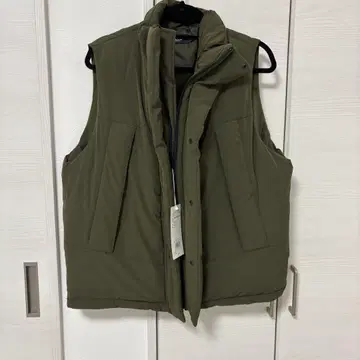 올리브 M 사이즈 다운 자켓