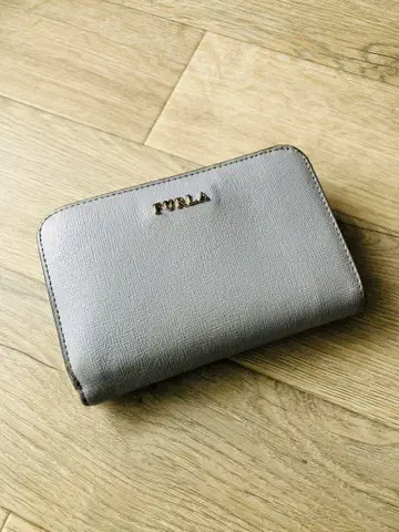 FURLA 이단 접이식 지갑